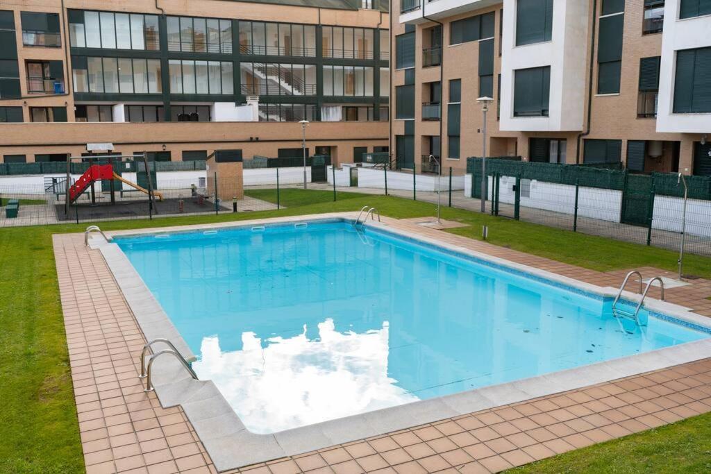 La Figar,Apartamento Con Piscina, Playa A 3Km Vut-4390-As Llanes Exteriör bild